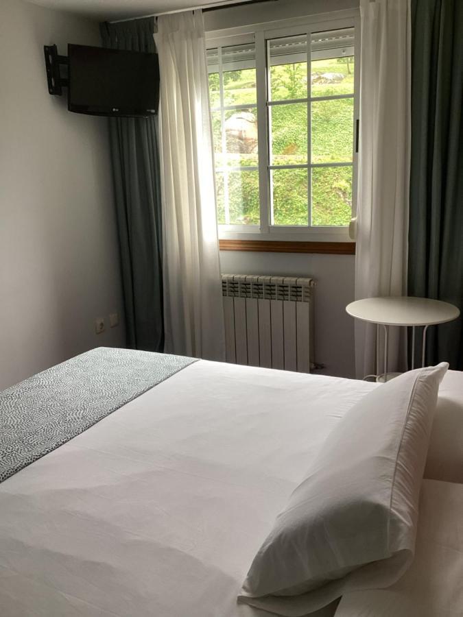 Saudade Hostal Cafeteria A Coruña Eksteriør billede