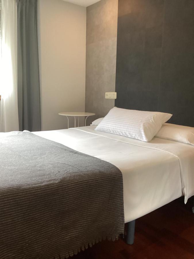 Saudade Hostal Cafeteria A Coruña Eksteriør billede